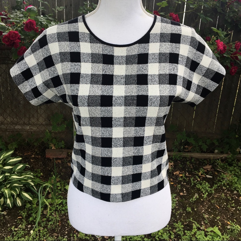 Theory ‘Seblyn D’ Crop Top